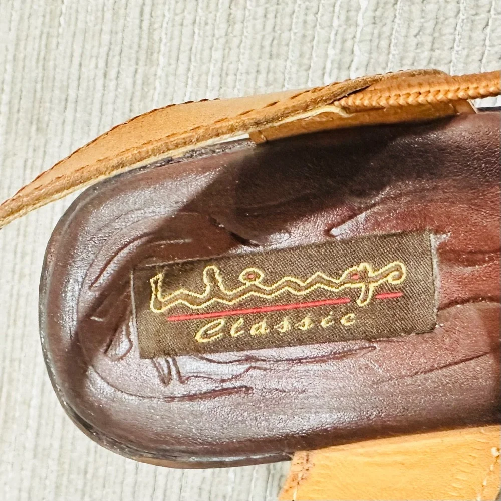Vintage WINGS Classic Brown Leather Sandals Boho Hippie Style Women’s Size 5‎